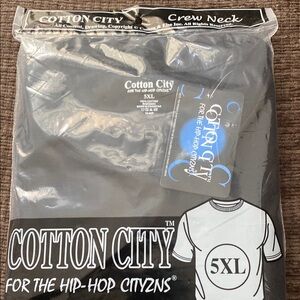 2 T-Shirts Men's Black Crew Neck Shirt & Gray T-Shirt